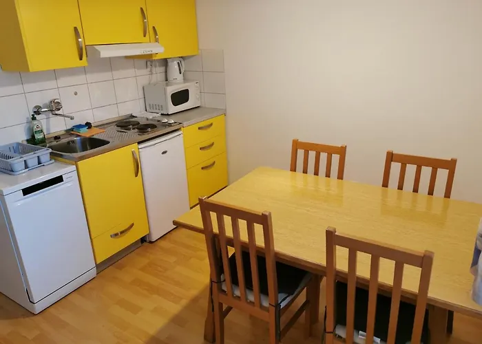 アパート Henigman