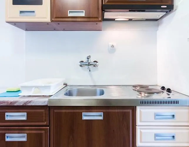 アパート Henigman